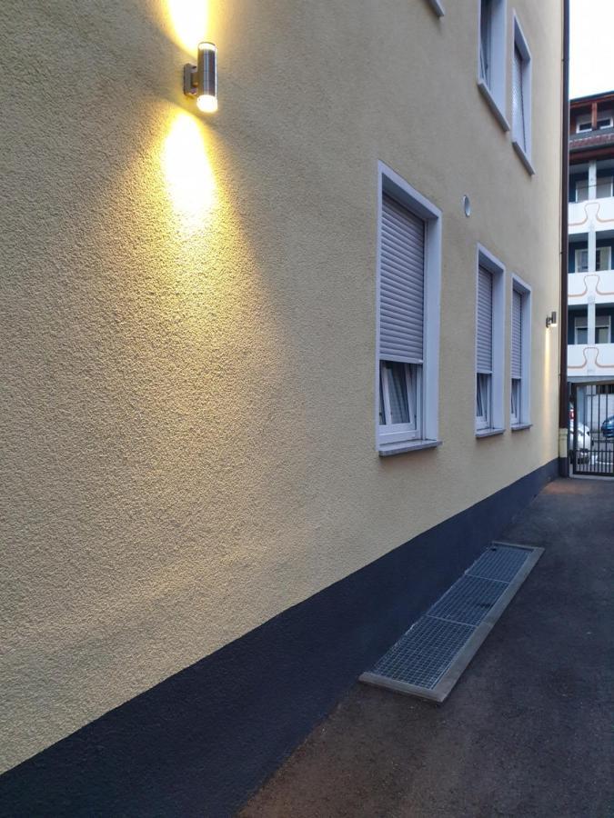 Fewo - Zur Alten Waescherei - Zentrumsnah - Garage Inklusiv Stuttgart Luaran gambar