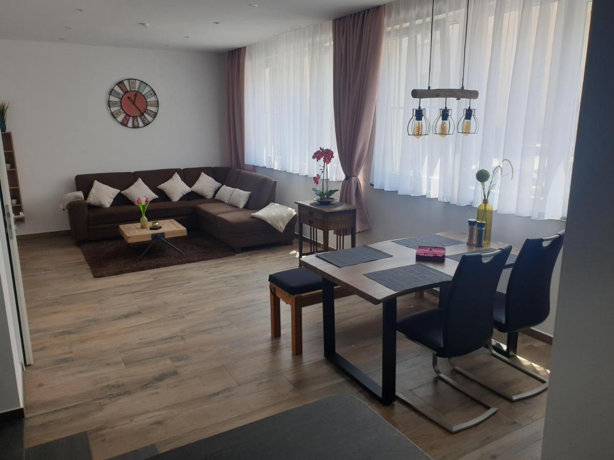 Fewo - Zur Alten Waescherei - Zentrumsnah - Garage Inklusiv Stuttgart Luaran gambar